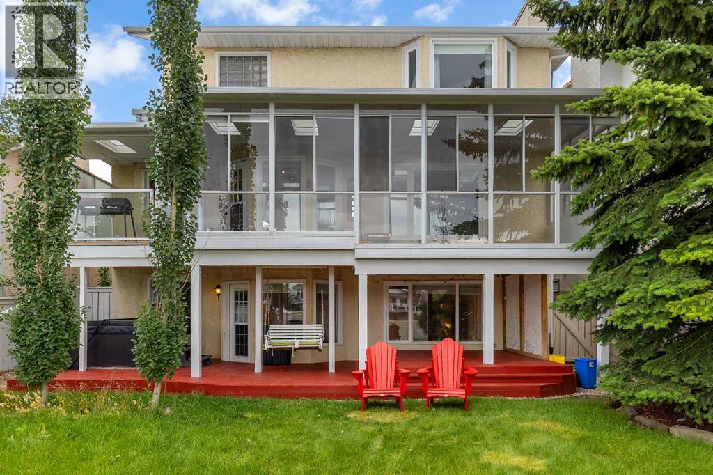 118 Hawkville Close NW