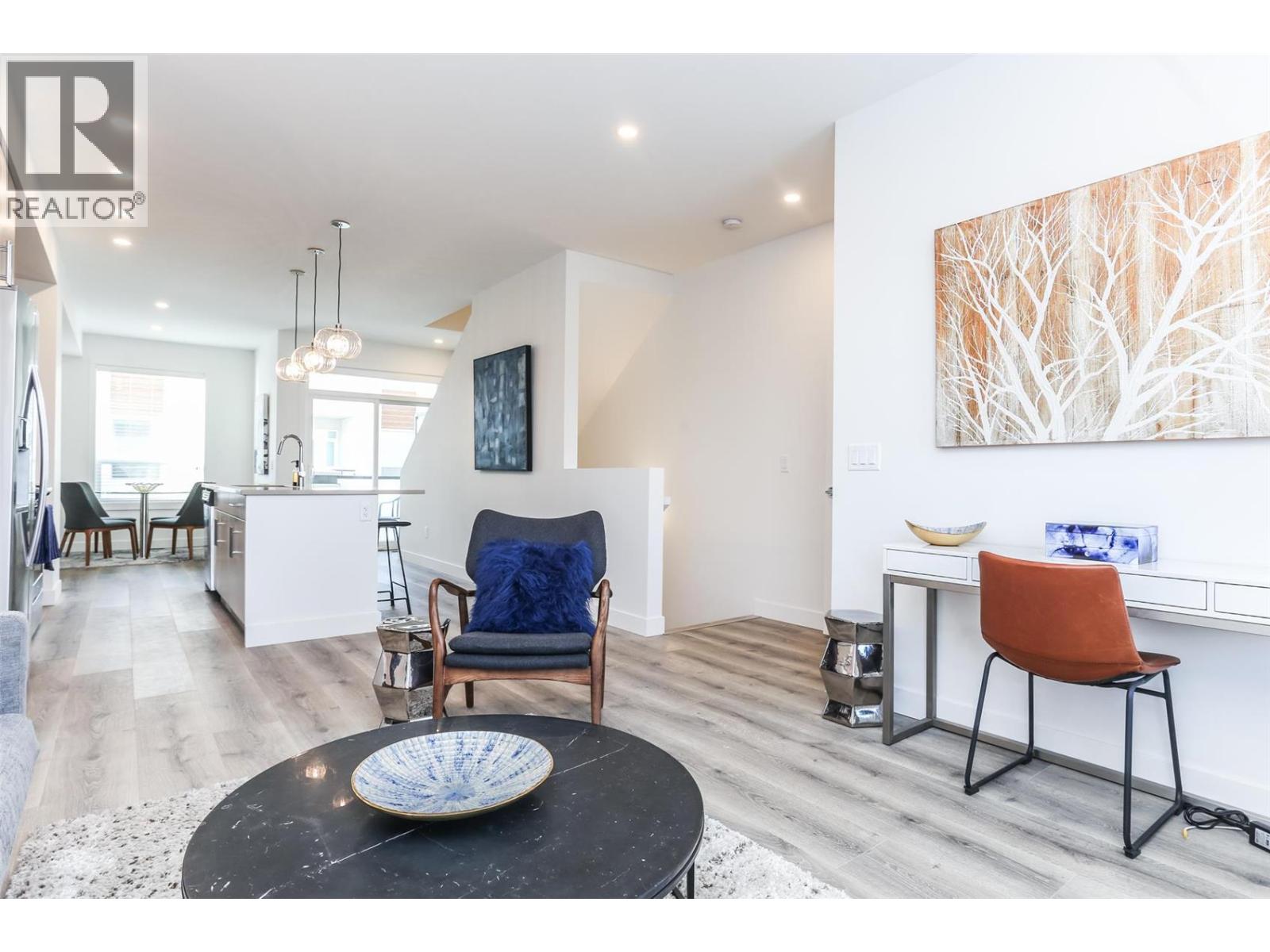 610 Academy Way Unit# 109