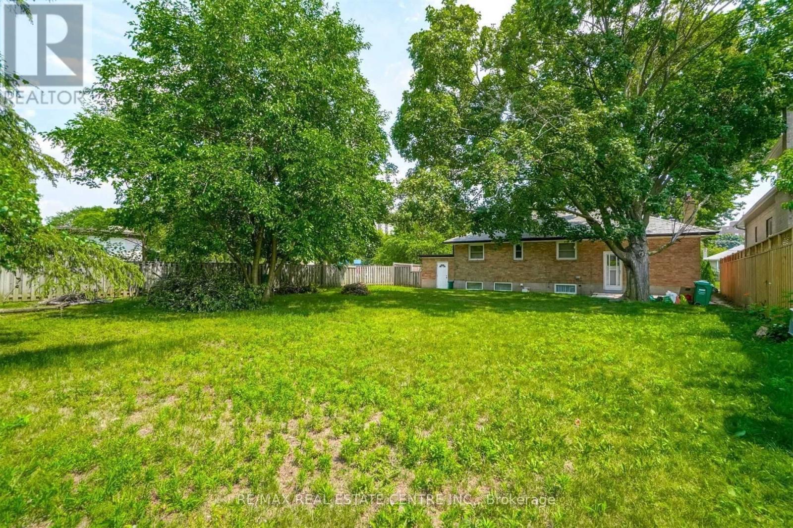 81 DUNBAR ROAD