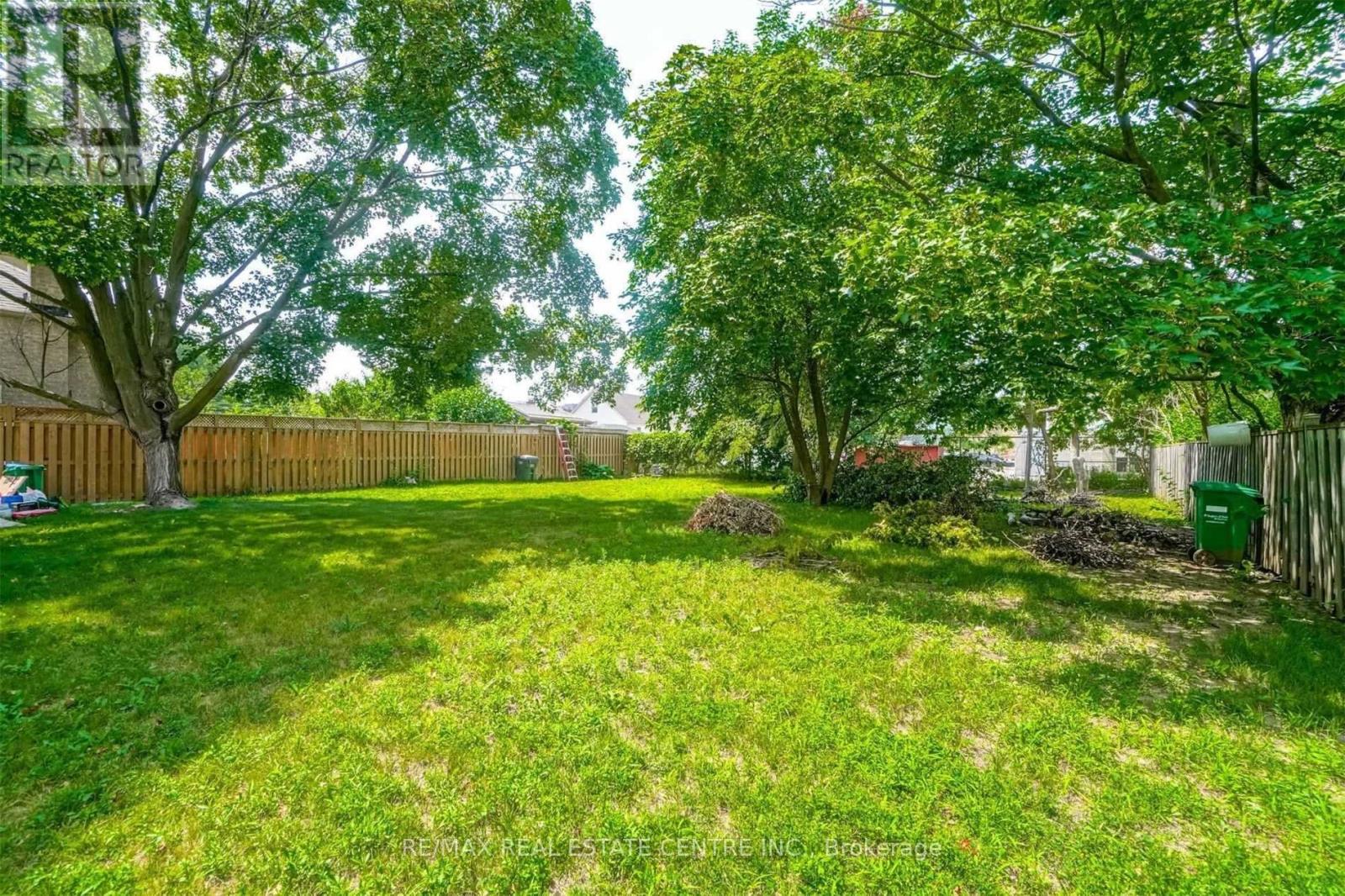 81 DUNBAR ROAD