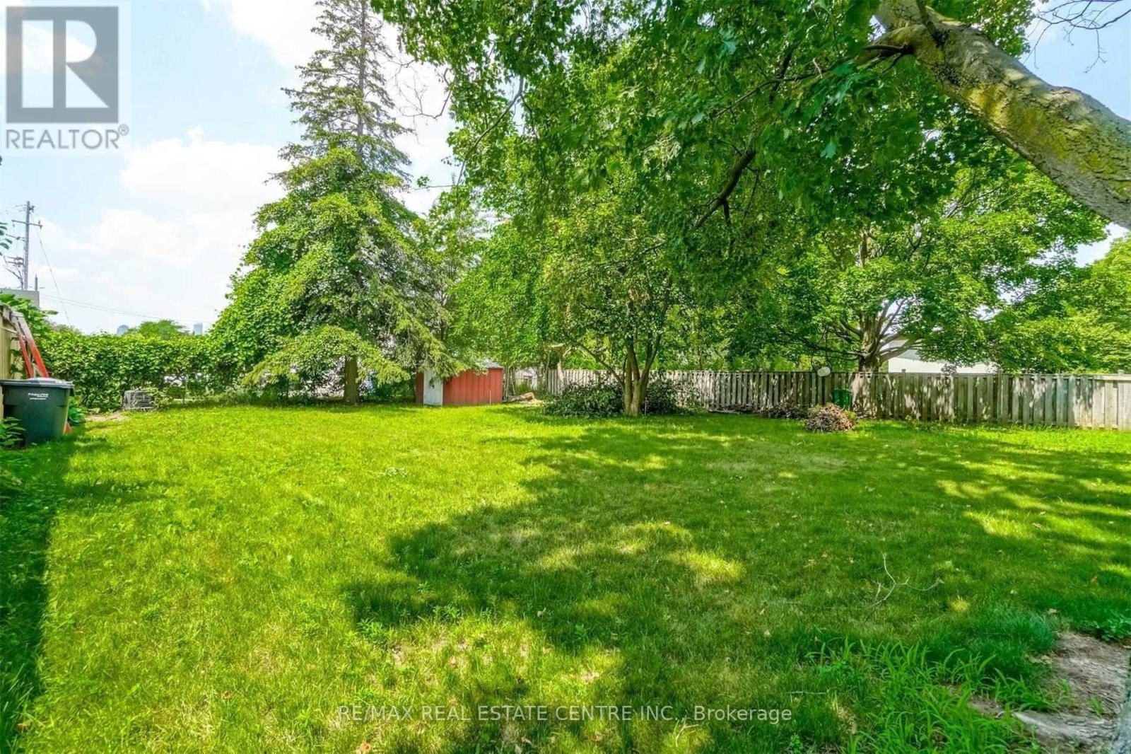 81 DUNBAR ROAD