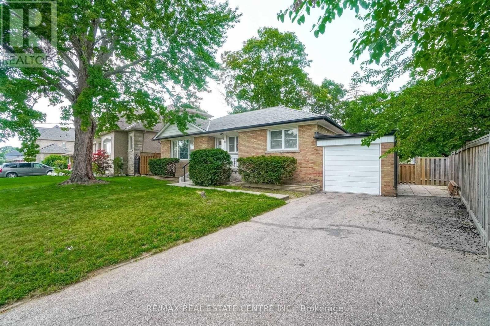 81 DUNBAR ROAD