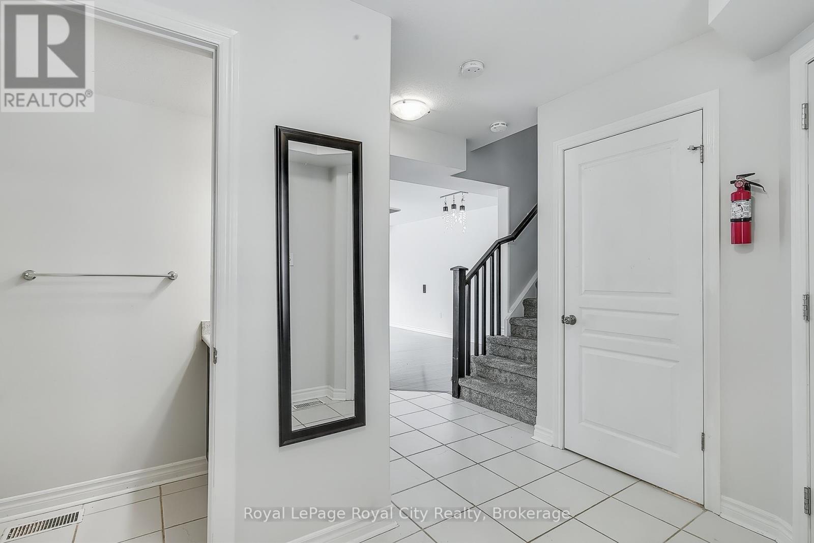 37 WILKIE CRESCENT