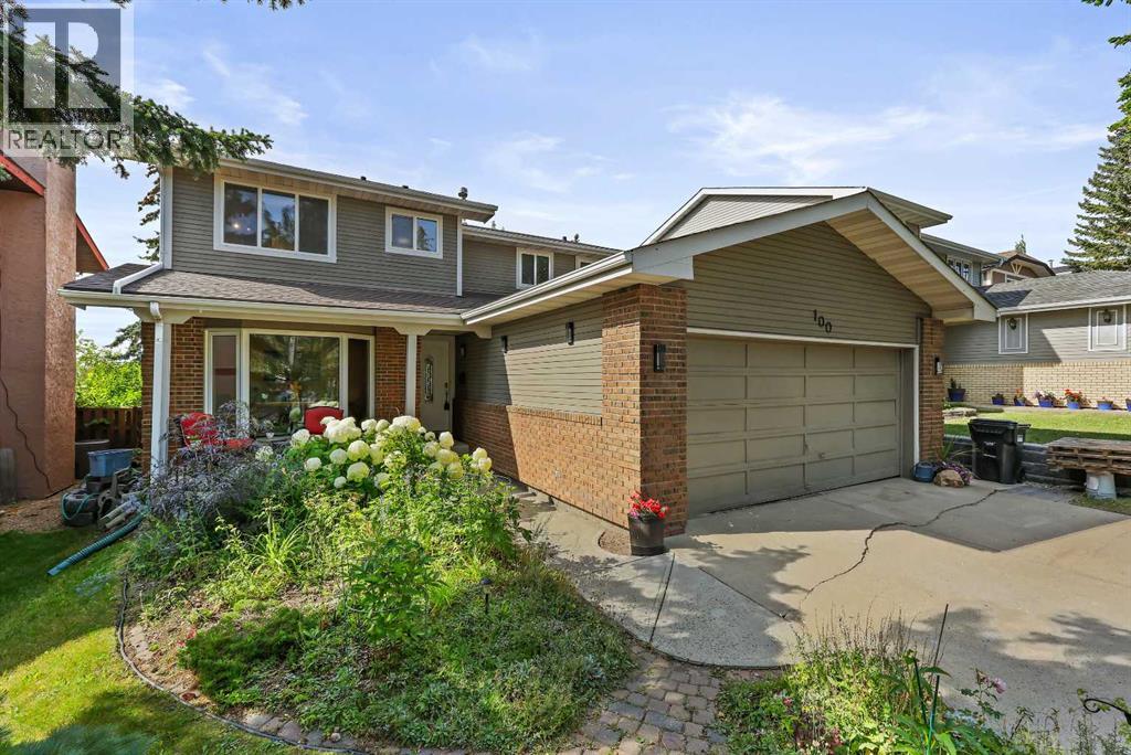 100 Hawkfield Crescent NW