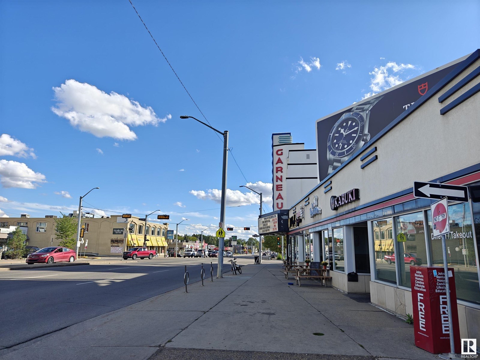 8724 109 ST NW