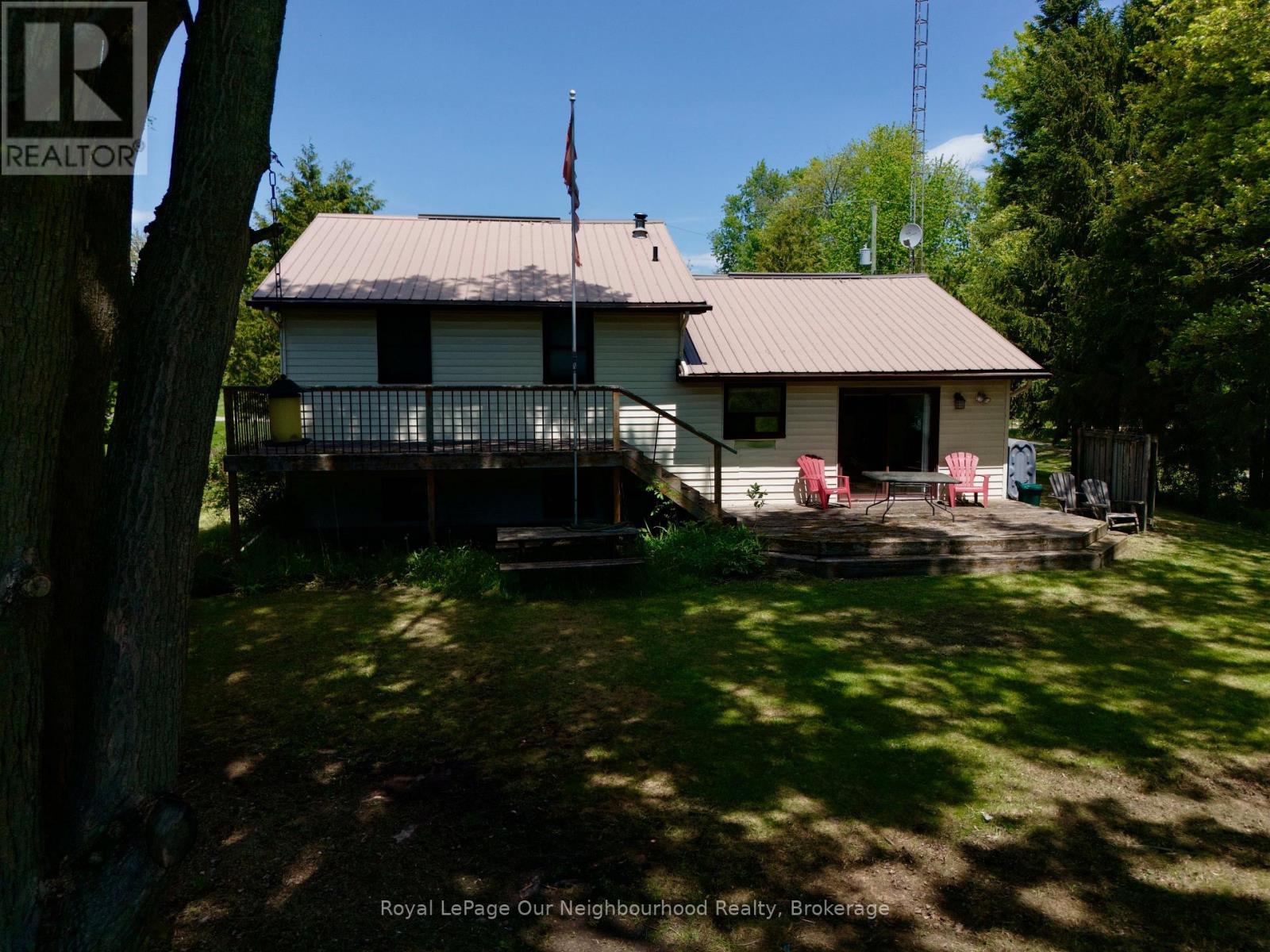 25 RIVER ROAD W