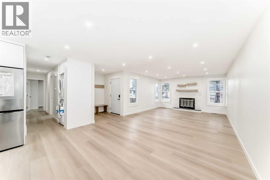 1242 Mardale Drive NE