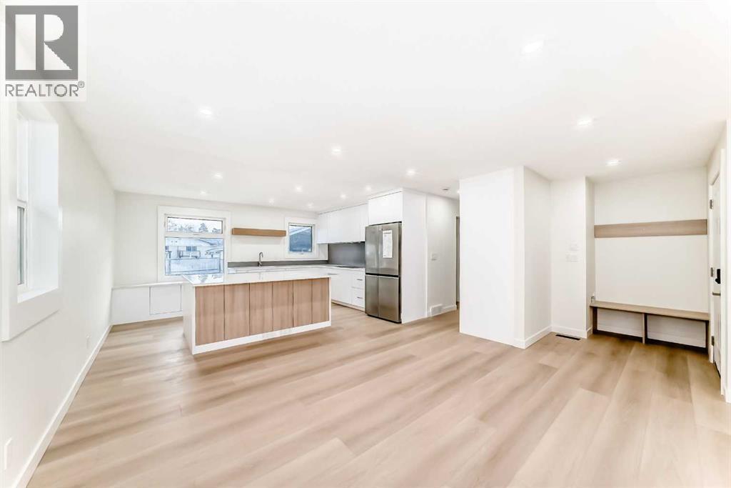 1242 Mardale Drive NE