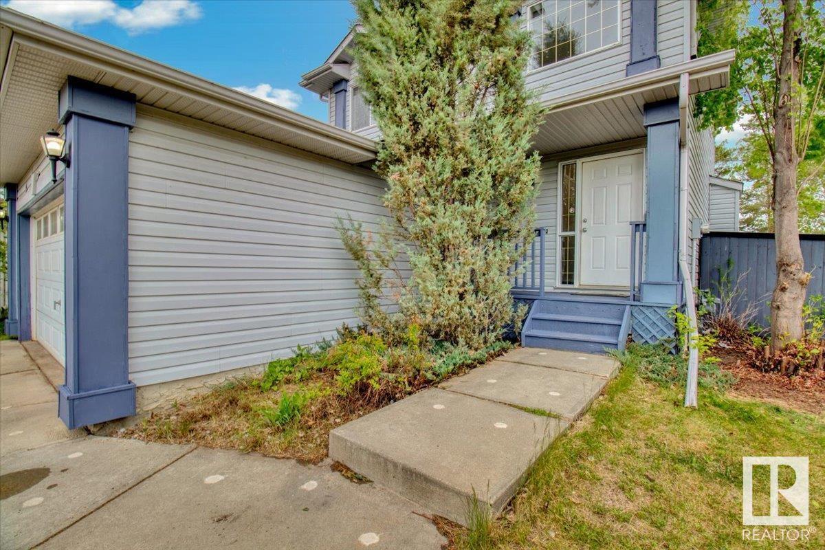 2936 41 AV NW