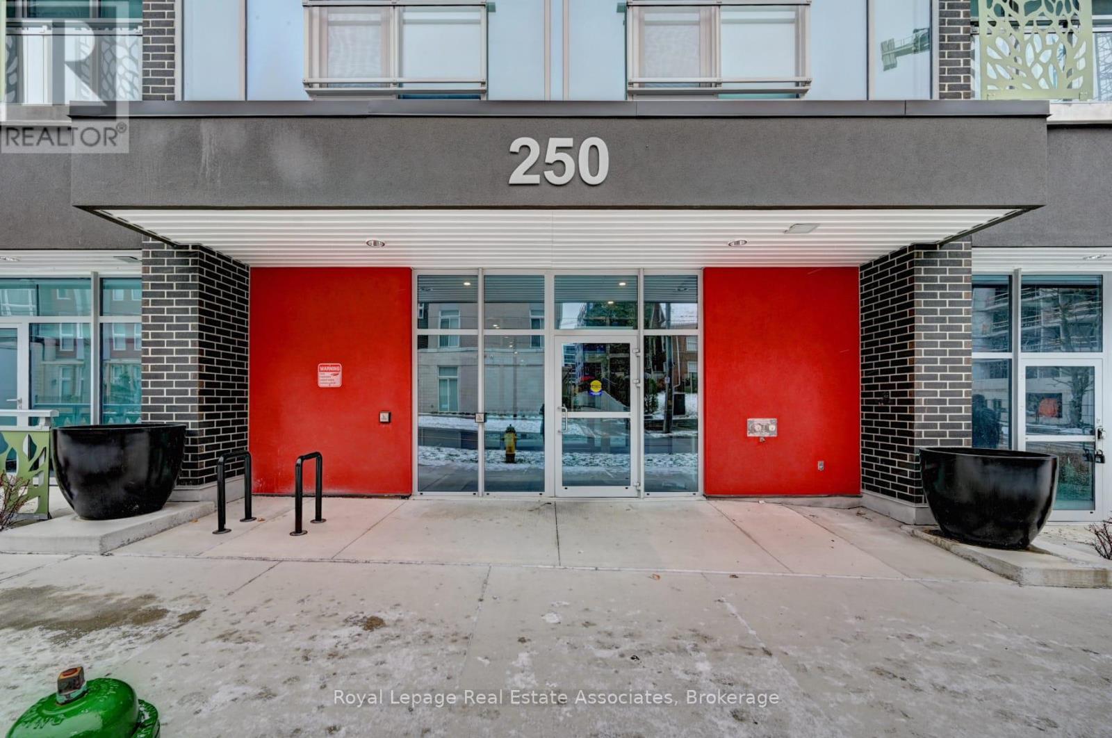 319 - 250 ALBERT STREET