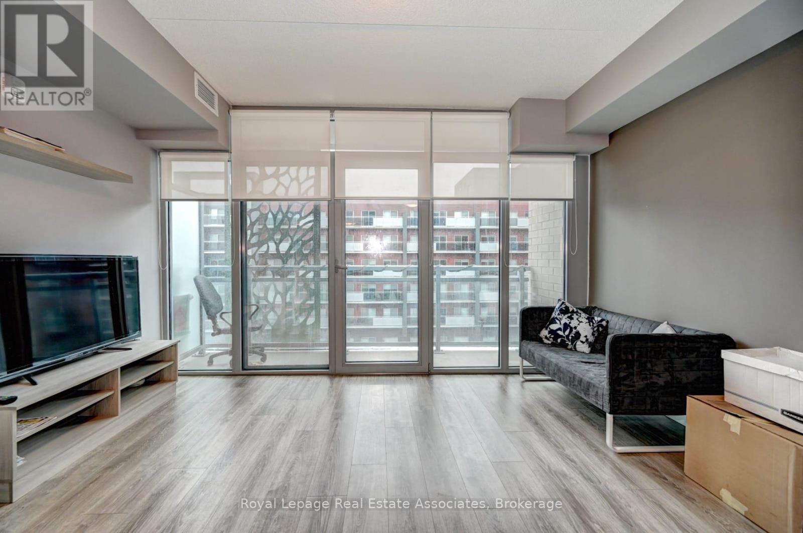 319 - 250 ALBERT STREET