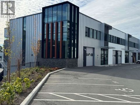 201 832 McCallum Rd Langford BC V9B6W5