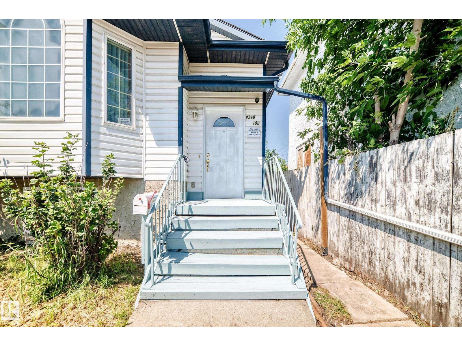 9518 106 AV NW