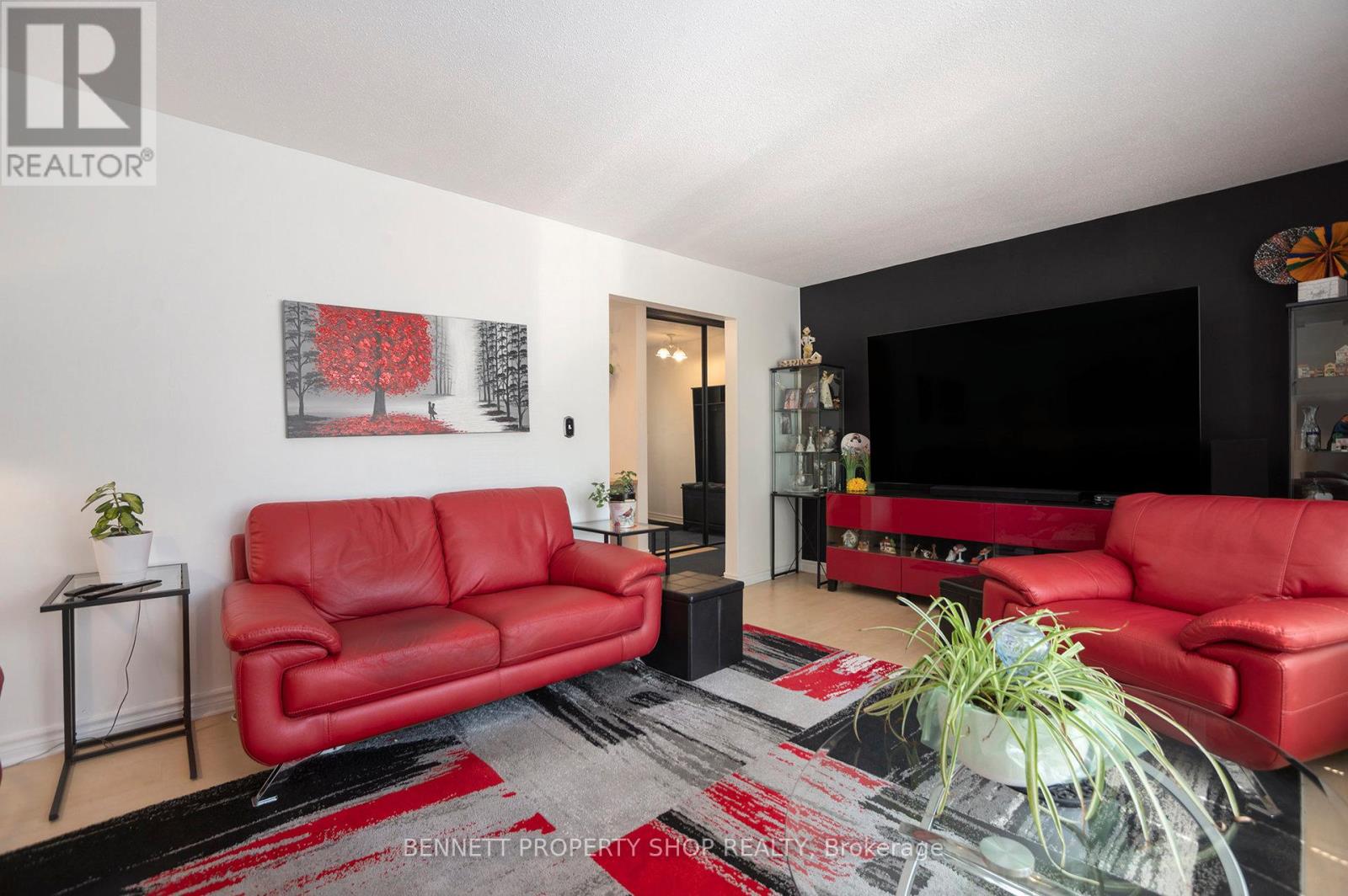 846 BORLAND DRIVE