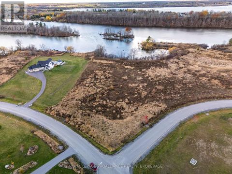 201 MANN DRIVE Kingston (City North of 401) ON K7L0G2