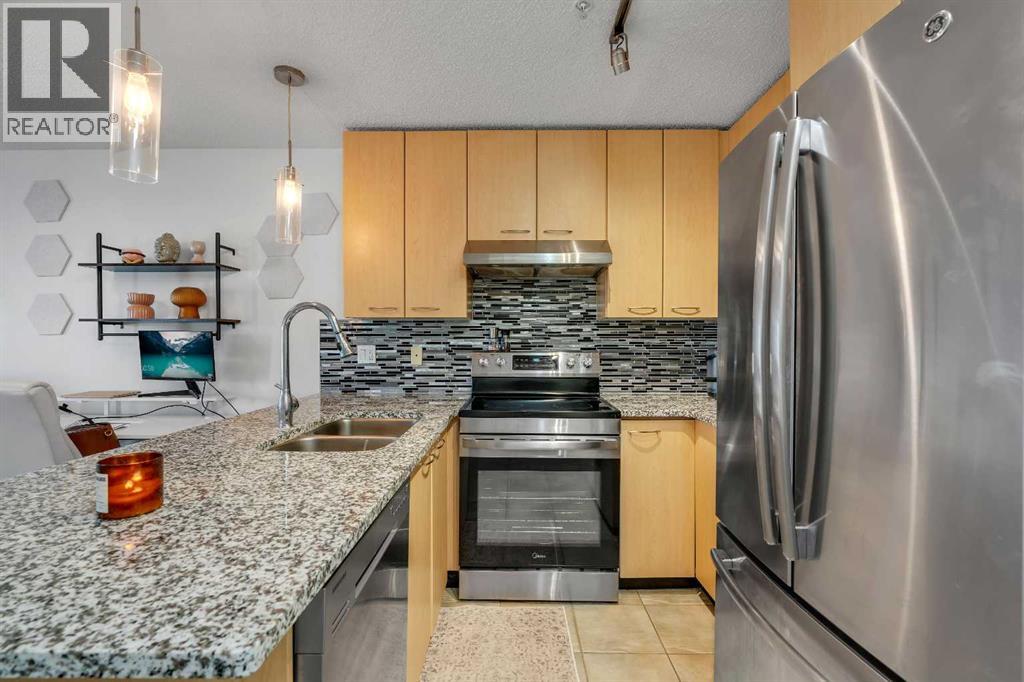 214, 5115 Richard Road SW