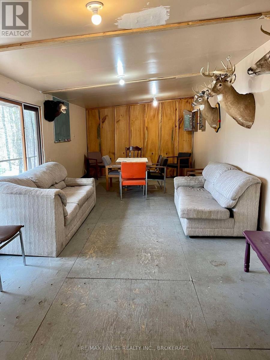 2223 HENDERSON ROAD