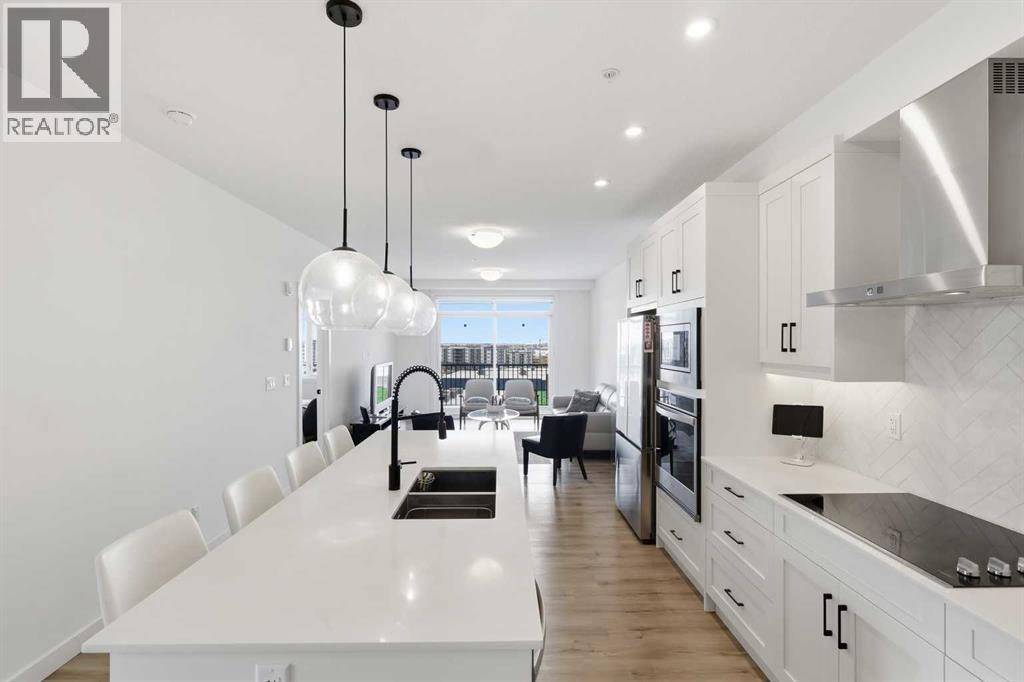 314, 20 Sage Hill  NW