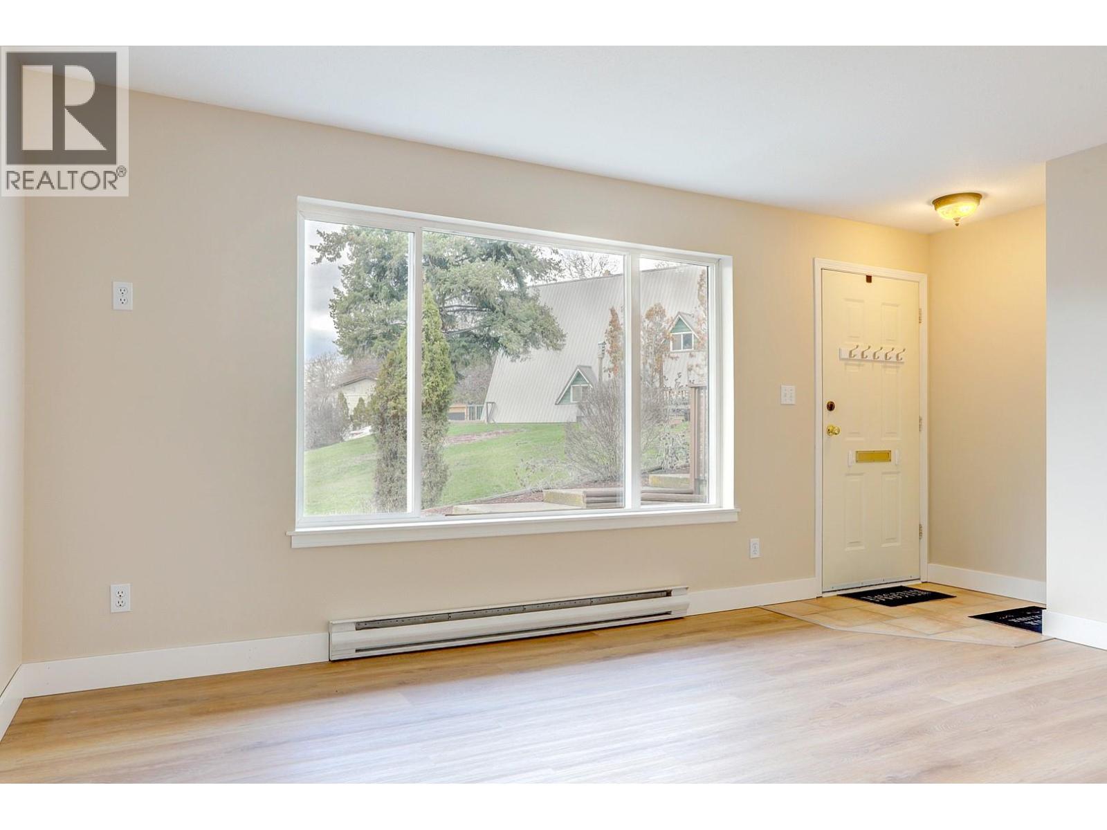 505 Browne Road Unit# 103