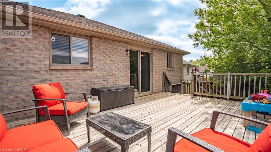 47 BREWSTER Way
