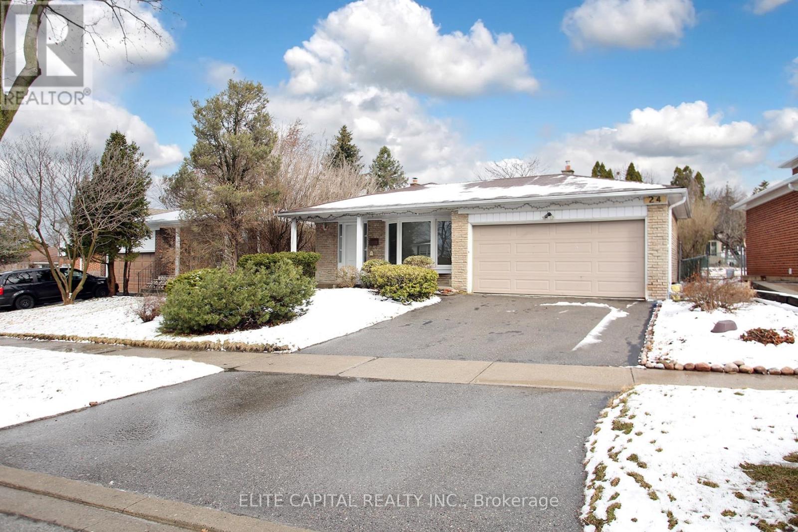 24 HOSEYHILL CRESCENT