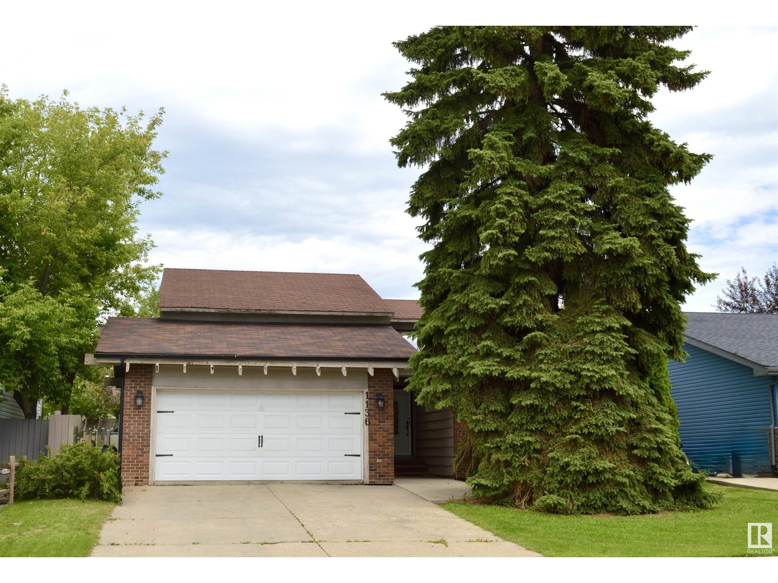1136 PARKER DR