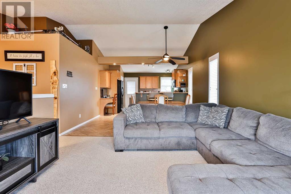 243 Squamish Court W