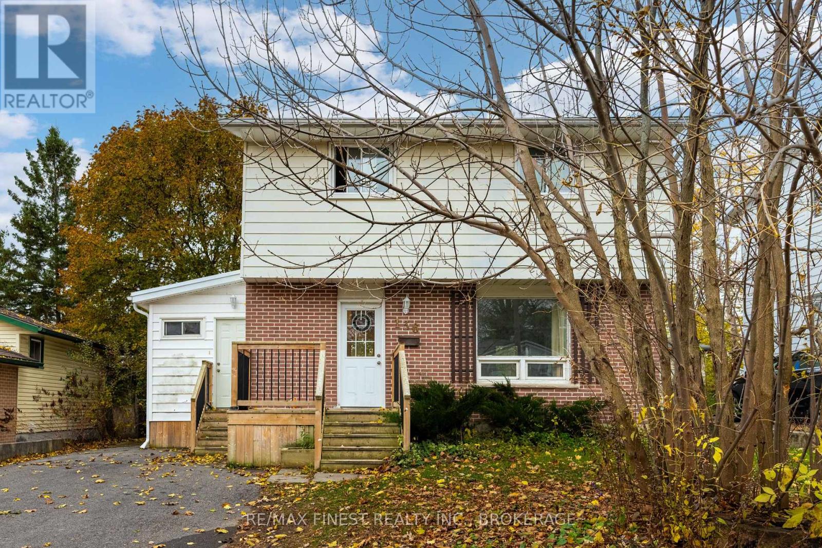 136 CALDERWOOD DRIVE