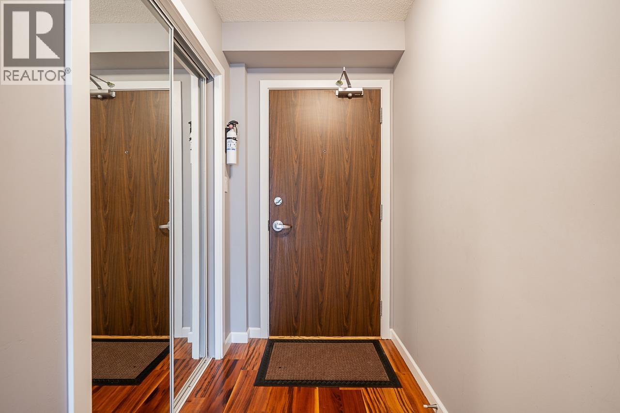 407 295 GUILDFORD WAY