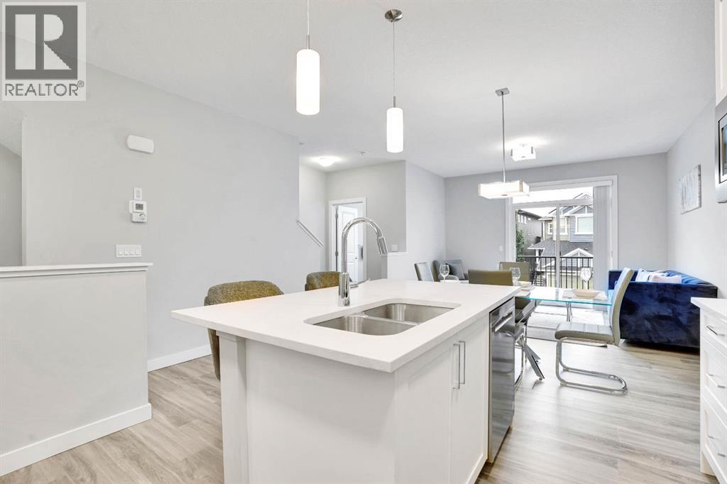 140 Hotchkiss Gate SE