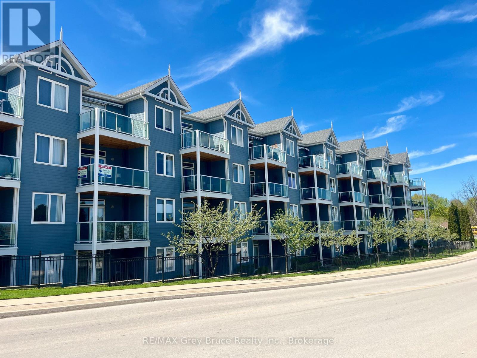 308 - 34 BAYFIELD STREET