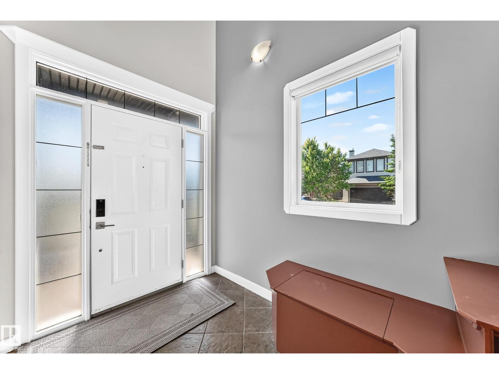 2984 MCPHADDEN WY SW