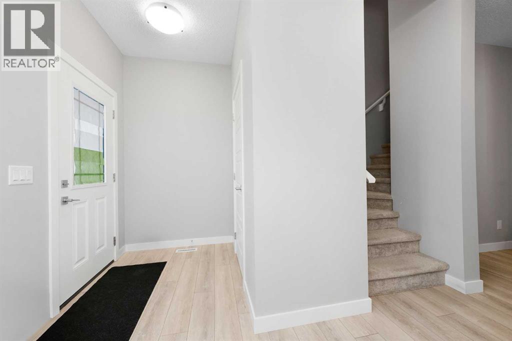 226 Ambleton Drive NW
