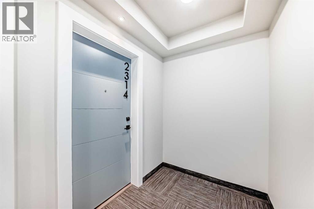 2314, 350 Livingston Common NE