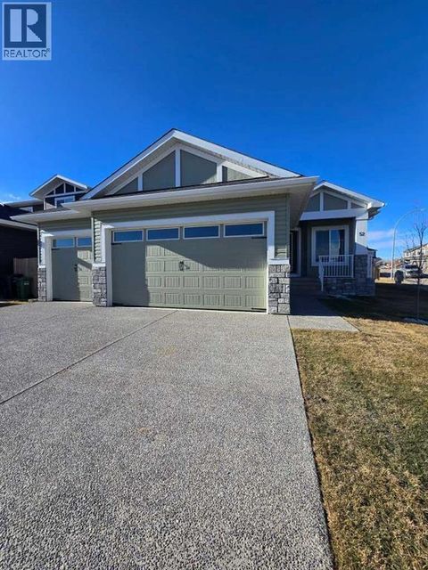 52 Lakes Estates Circle Strathmore AB T1P0B7