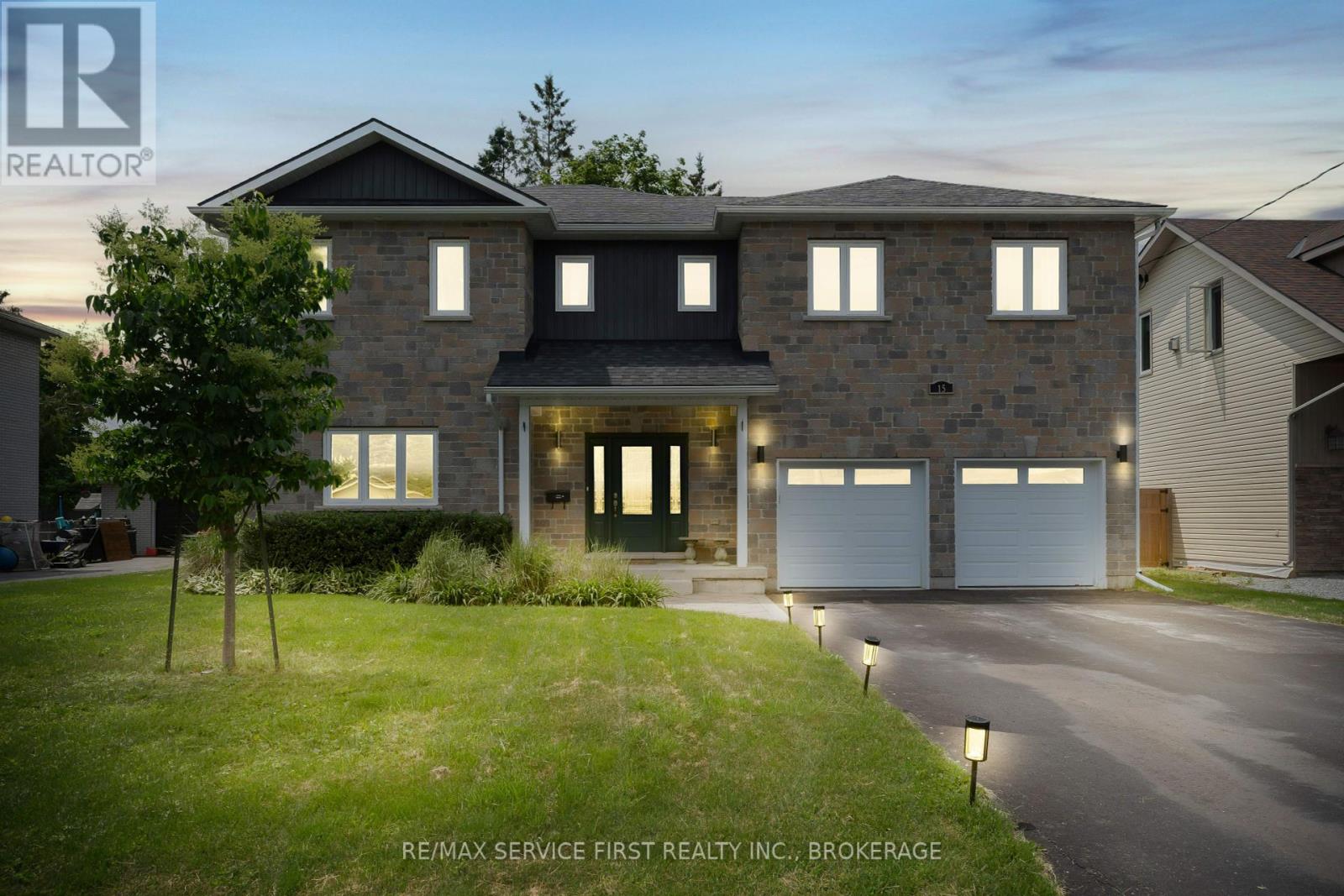 15 BISHOP STREET