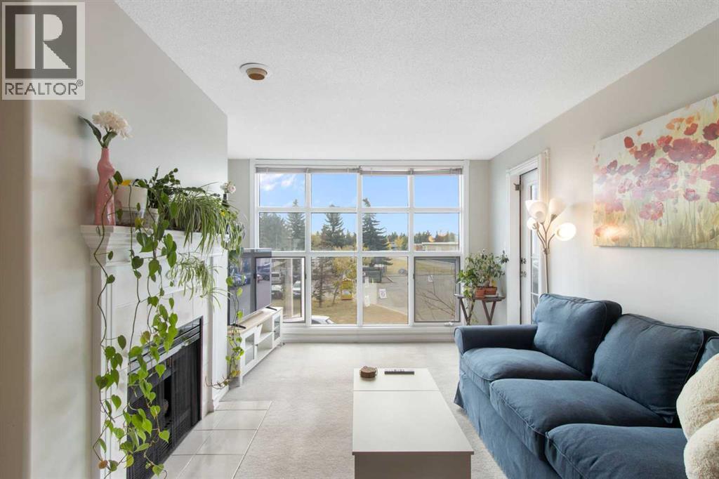 202, 4944 8 Avenue SW