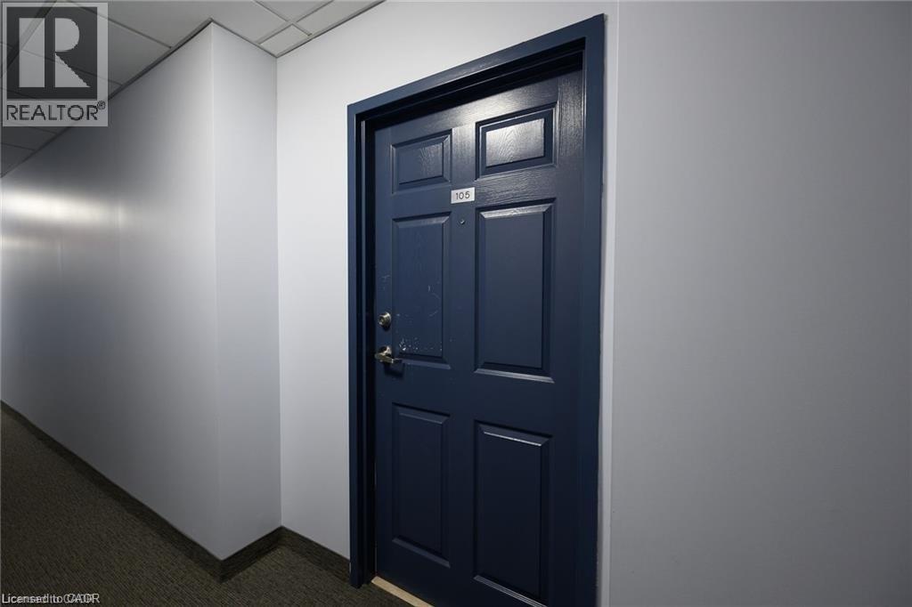 6365 DRUMMOND Road Unit# 105