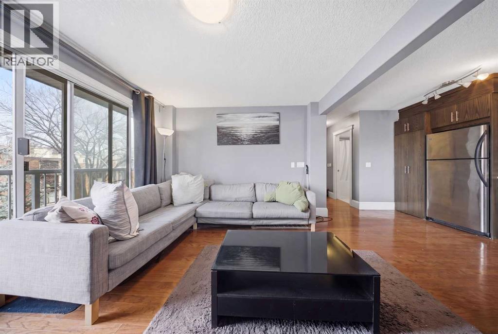 401, 525 22 Avenue SW