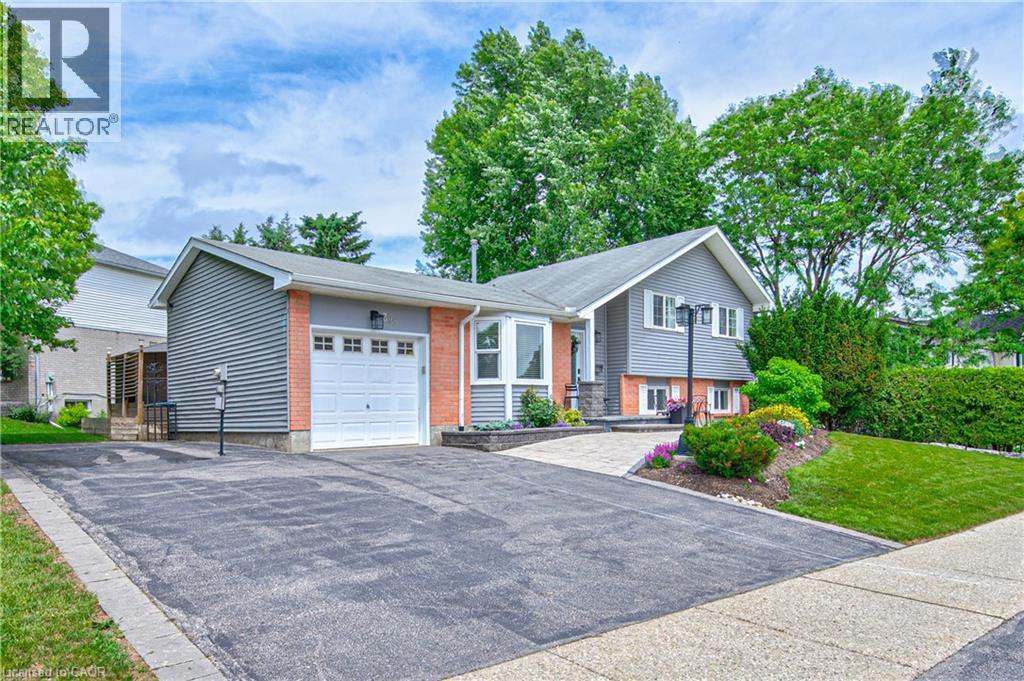 399 GRAND RIVER Boulevard