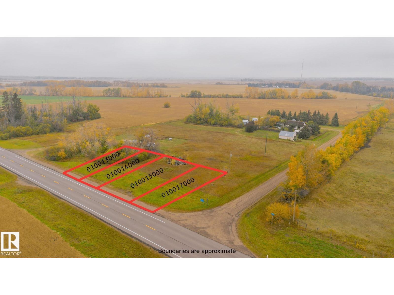 CENTRE STREET & RAILWAY AV