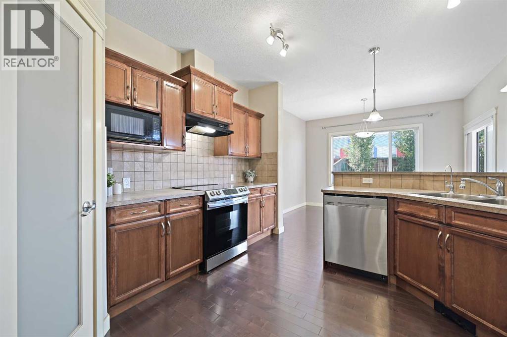 229 Bridlerange Place SW