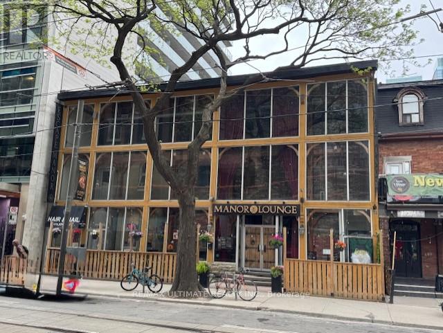 381-383 KING STREET W