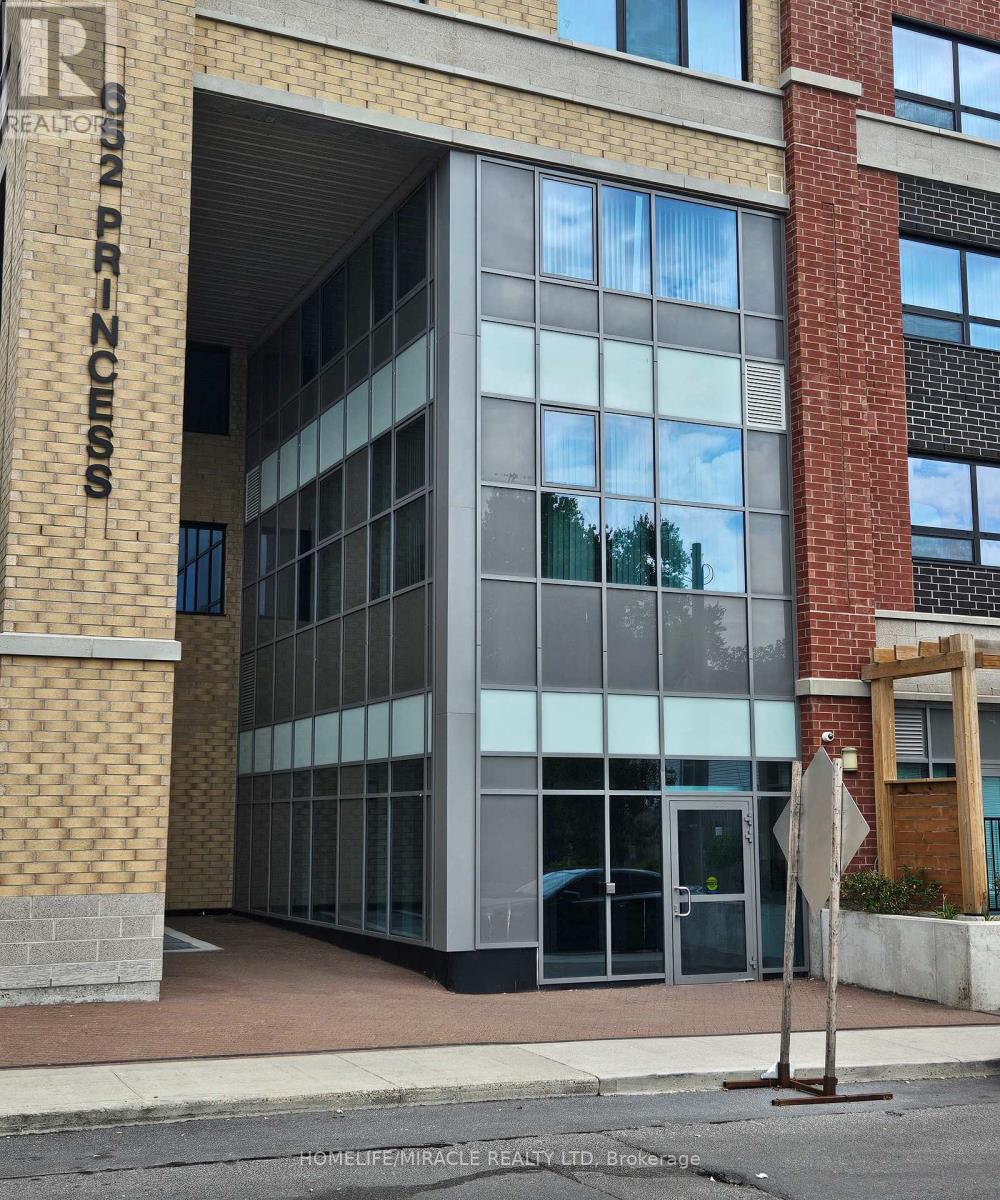 420 - 652 PRINCESS STREET