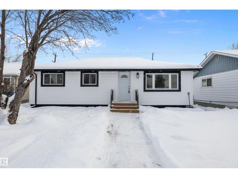 13519 109 ST NW Edmonton AB T6E4Y6