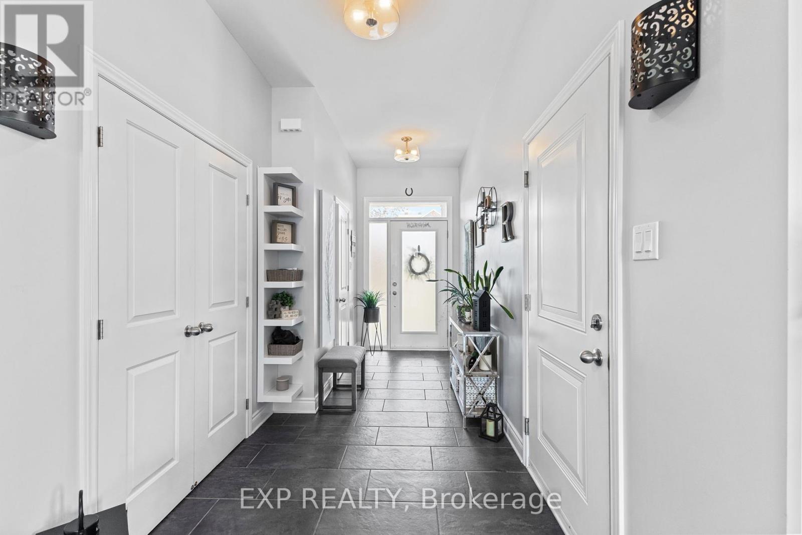 8 DULMAGE CRESCENT