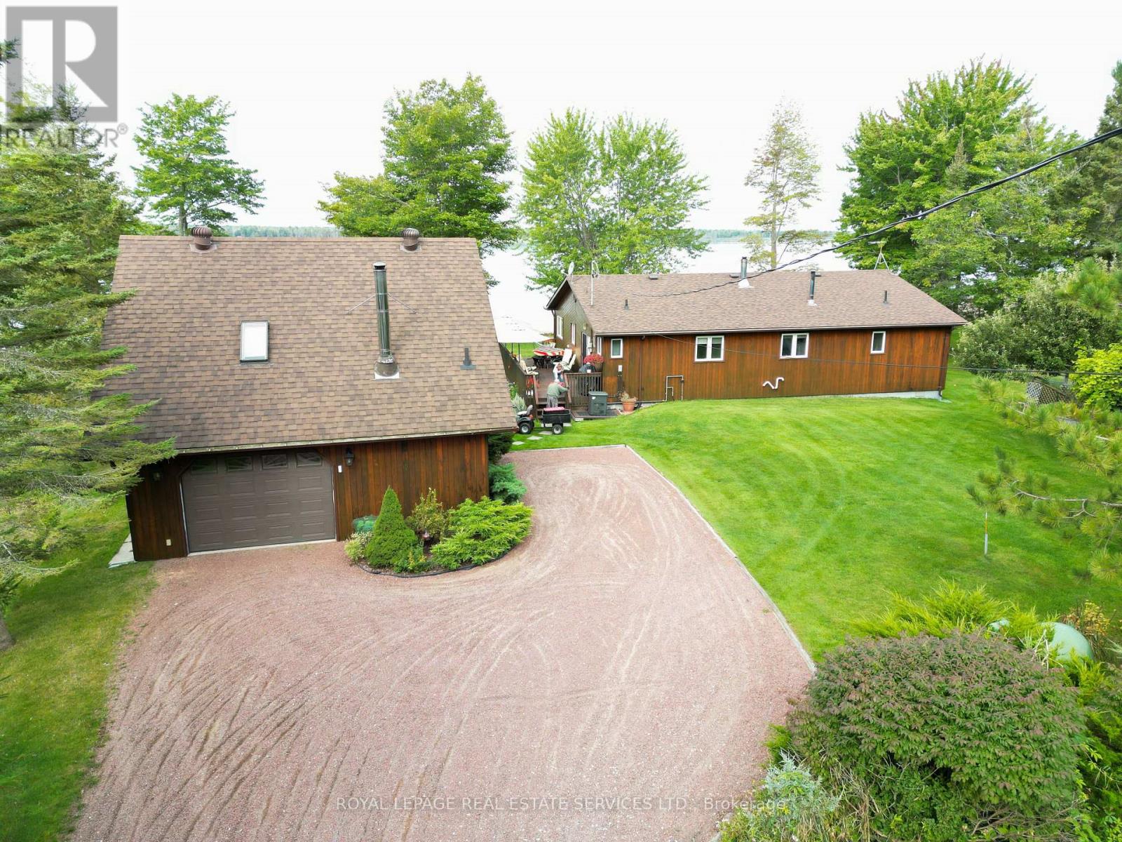 Homes for Sale Sault Ste. Marie 525 RIVERSIDE DRIVE