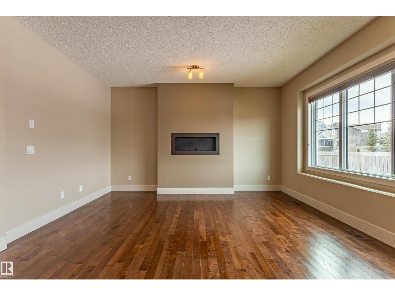 4906 Crabapple LN SW SW