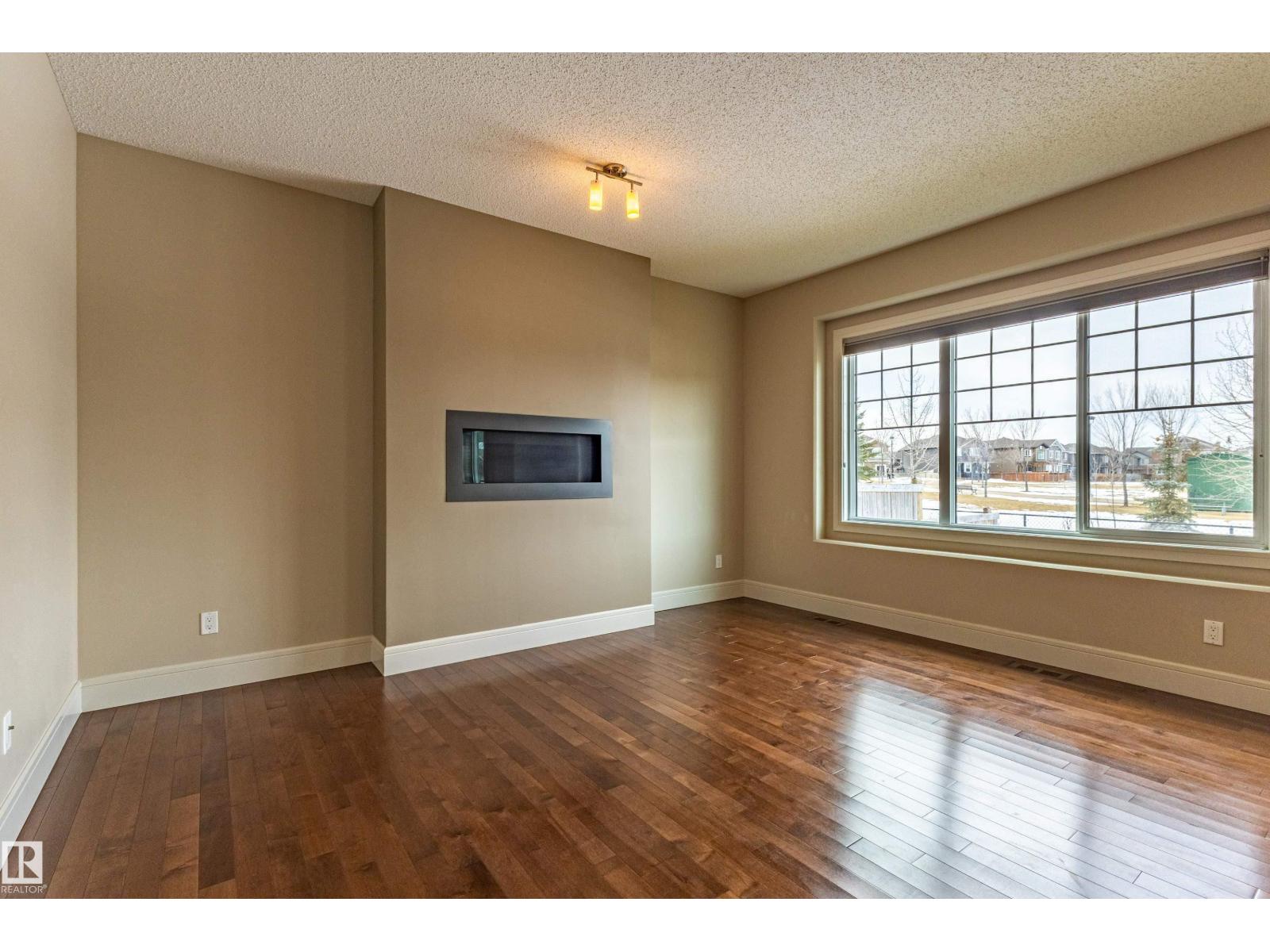 4906 Crabapple LN SW SW