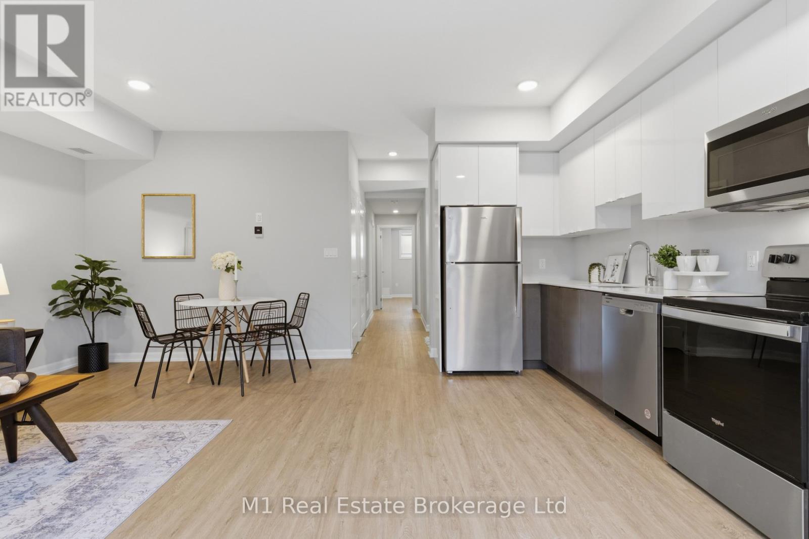 116 - 708 WOOLWICH STREET